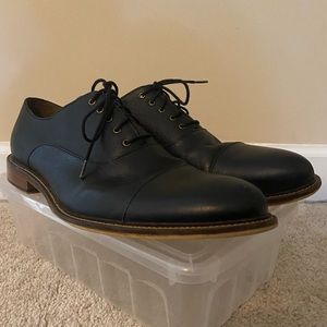 Aston Grey Men’s Black Oxford shoes size 11